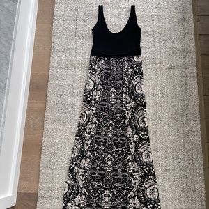 Bel Kazan Maxi Dress Small Black White Cream $200 Bali Made Pockets